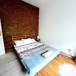 One Bedroom By The Park Old Town Belle Vue
