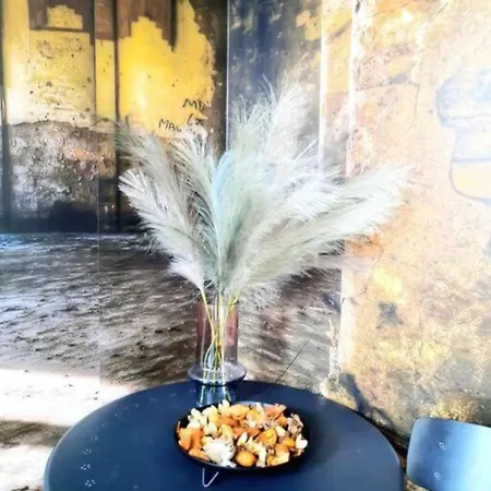 One Bedroom By The Park Old Town Belle Vue