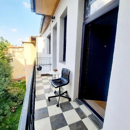 One Bedroom By The Park Old Town Belle Vue