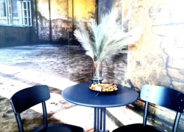 One Bedroom By The Park Old Town Belle Vue *