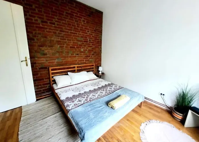 One Bedroom By The Park Old Town Belle Vue