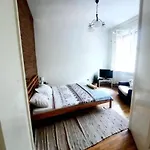 One Bedroom By The Park Old Town Belle Vue Apartment *