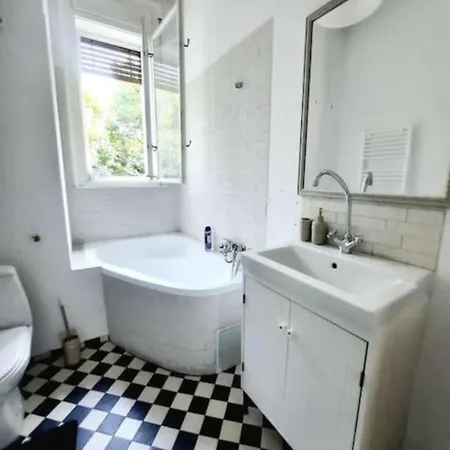 One Bedroom By The Park Old Town Belle Vue * 蒂米什瓦拉