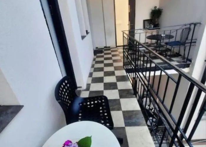 Apartment One Bedroom By The Park Old Town Belle Vue Timişoara